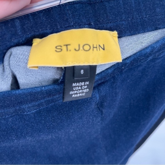 St. John Pants Womens Size 6 Stretch Denim /mixed Material Pull On Blue Black - Picture 5 of 9